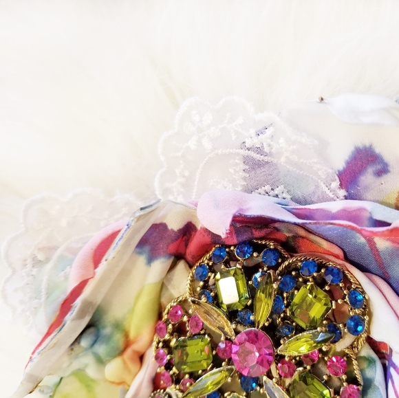 Shabby Chic Style Pin - Picture 2 of 3